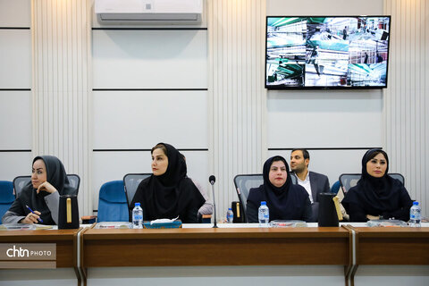 برگزاری نشست قائم مقام وزیر میراث فرهنگی با فعالان و انجمنهای میراث فرهنگی خورستان