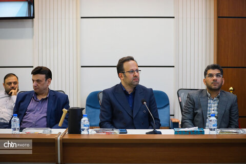 برگزاری نشست قائم مقام وزیر میراث فرهنگی با فعالان و انجمنهای میراث فرهنگی خورستان