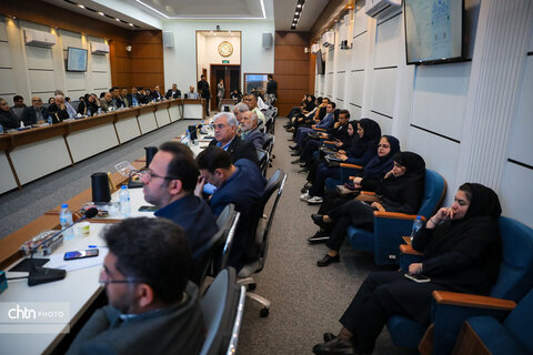 برگزاری نشست قائم مقام وزیر میراث فرهنگی با فعالان و انجمن‌های میراث فرهنگی خورستان