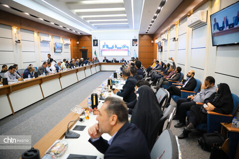 برگزاری نشست قائم مقام وزیر میراث فرهنگی با فعالان و انجمن‌های میراث فرهنگی خورستان