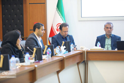 برگزاری نشست قائم مقام وزیر میراث فرهنگی با اصحاب رسانه خورستان