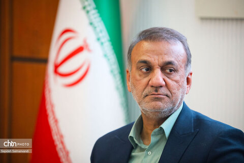 برگزاری نشست قائم مقام وزیر میراث فرهنگی با اصحاب رسانه خورستان