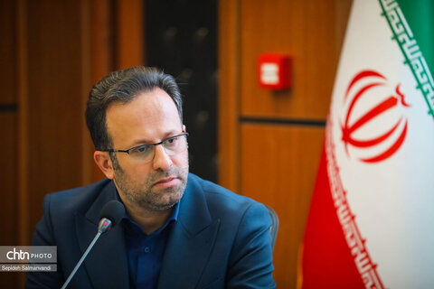 برگزاری نشست قائم مقام وزیر میراث فرهنگی با اصحاب رسانه خورستان