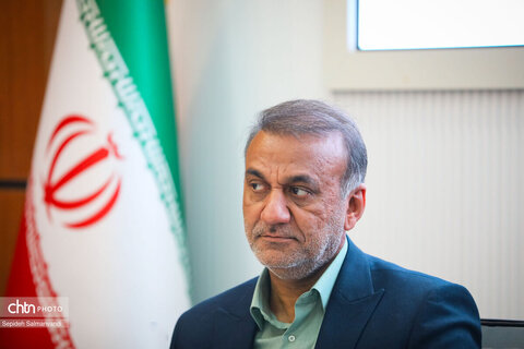 برگزاری نشست قائم مقام وزیر میراث فرهنگی با اصحاب رسانه خورستان