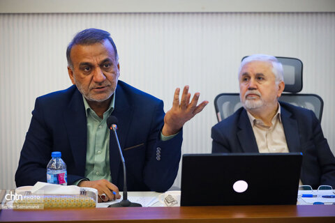 برگزاری نشست قائم مقام وزیر میراث فرهنگی با اصحاب رسانه خورستان