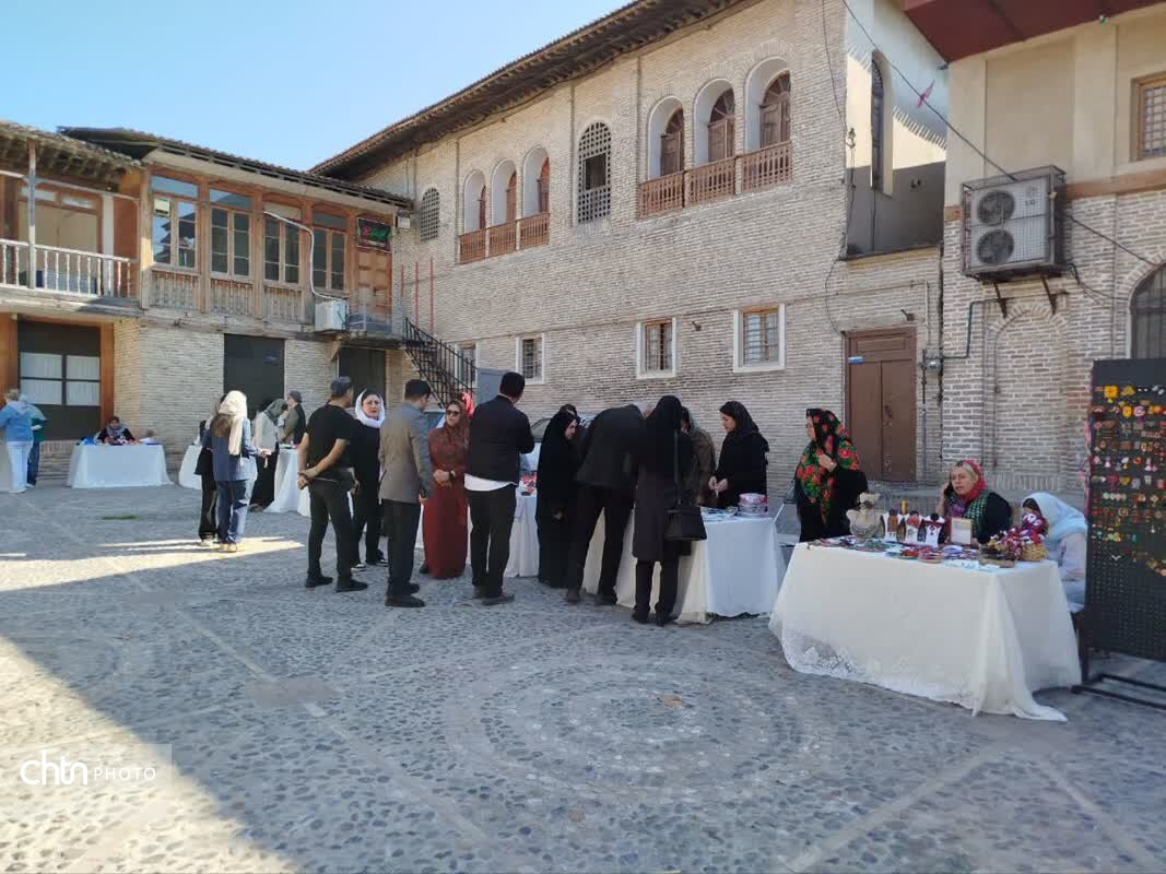 پنج‌شنبه‌بازار هنرمندان صنایع‌دستی در محله تاریخی سرچشمه گرگان