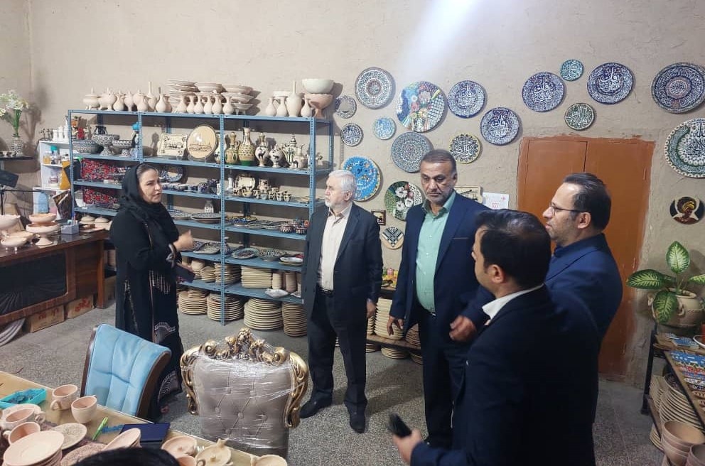 بازدید قائممقام وزیر و معاون میراثفرهنگی کشور از عمارت هوزای اهواز؛ احیای نماد معماری و فرهنگ محلی