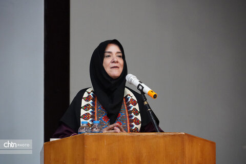 آیین افتتاحیه همایش ملی زنجیره ارزش سفال و سرامیک با محوریت لالجین