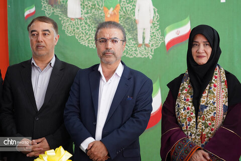 افتتاح نمایشگاه تخصصی سفال و سرامیک در همدان