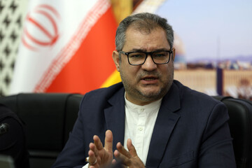 فرونشست یک بحران اورژانسی است/ امروز روز تصمیم‌گیری برای وضعیت فرونشست در اصفهان است