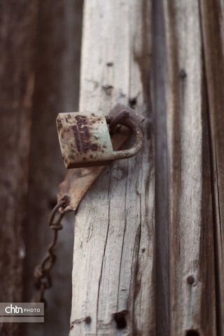 درهای قدیمی در طالقان