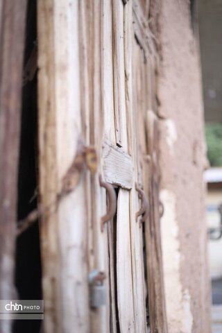 درهای قدیمی در طالقان