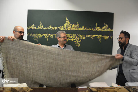 بازدید معاون استاندار یزد از روند داوری مهر اصالت ملی صنایع‌دستی