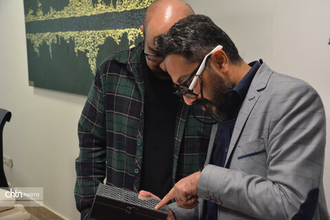 بازدید معاون استاندار یزد از روند داوری مهر اصالت ملی صنایع‌دستی