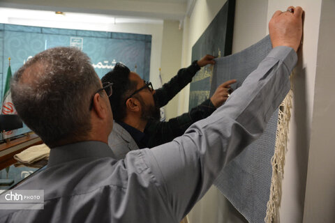 بازدید معاون استاندار یزد از روند داوری مهر اصالت ملی صنایع‌دستی