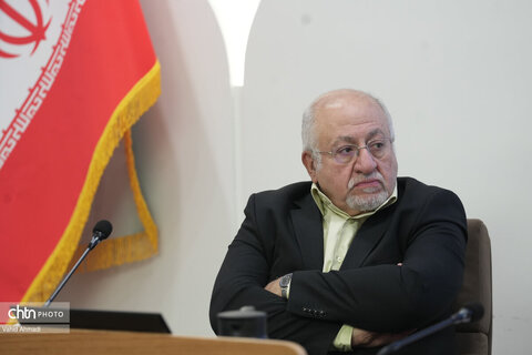 نشست ملی «توسعه مهارت‌های کارآفرینی زنان عشایر حامل میراث فرهنگی ناملموس در راستای تحقق معیشت پایدار»