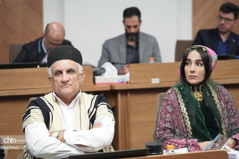 نشست ملی «توسعه مهارت‌های کارآفرینی زنان عشایر حامل میراث فرهنگی ناملموس در راستای تحقق معیشت پایدار»