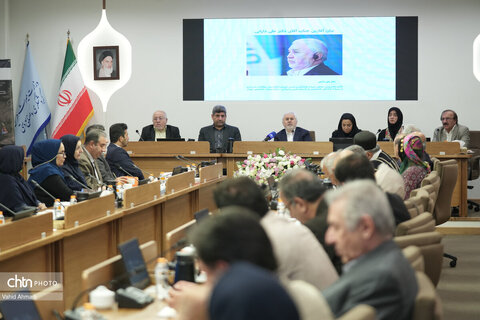 نشست ملی «توسعه مهارت‌های کارآفرینی زنان عشایر حامل میراث فرهنگی ناملموس در راستای تحقق معیشت پایدار»