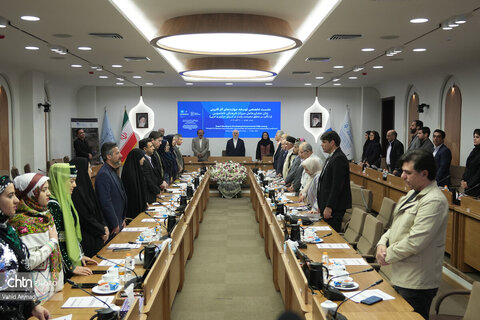 نشست ملی «توسعه مهارت‌های کارآفرینی زنان عشایر حامل میراث فرهنگی ناملموس در راستای تحقق معیشت پایدار»