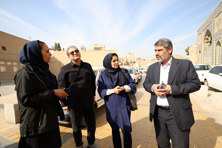 سفر رئیس مرکز تحقیقات راه، مسکن و شهرسازی به اصفهان