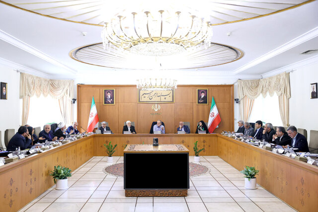 تشریح طرح تسویه هوشمند به‌منظور رفع مشکل سرمایه در گردش بخش تولید توسط وزیر کار