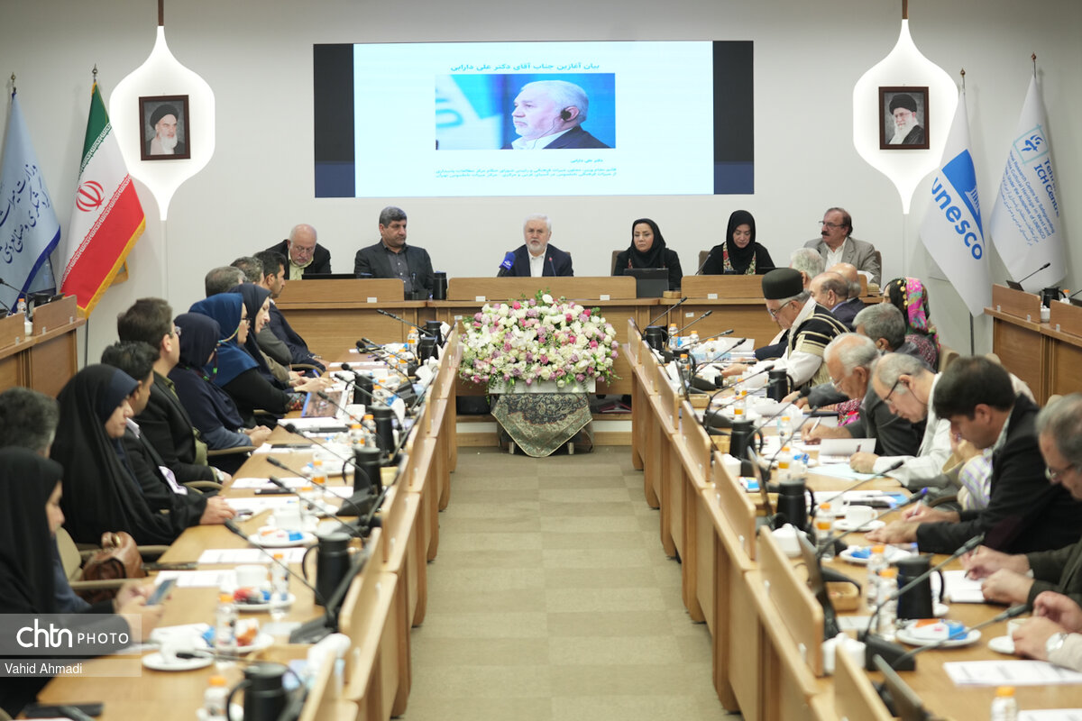 هم‌اندیشی علم و تجربه، راهی برای توانمندسازی بانوان عشایر است/ اهمیت شبکه‌سازی فرهنگی میان کشورهای دارای میراث‌ عشایر