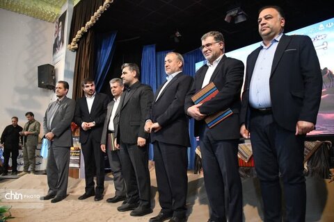 امضای تفاهم‌نامه همکاری سه استان در پهنه بیابان جهانی لوت، گامی موثر برای توسعه پایدار گردشگری