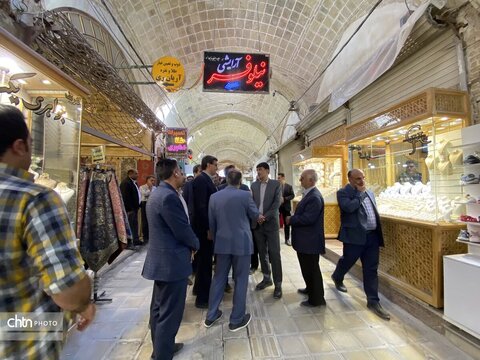 بازدید معاون استاندار از پروژه های مهم میراث فرهنگی یزد