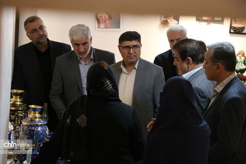 بازدید معاون وزیر و رئیس سازمان سوادآموزی از جاذبه‌های تاریخی خوی