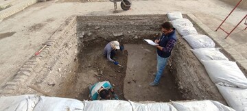 آغاز فعالیت میدانی گمانه‌زنی به منظور لایه‌نگاری در شهر تاریخی دهدشت 