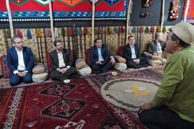 بازدید استاندار همدان از جشنواره اقوام عشایر و نمایشگاه صنایع‌دستی، سوغات و هدایا