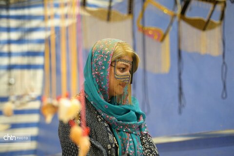 نمایشگاه ۱۵