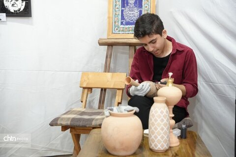 نمایشگاه ۱۵