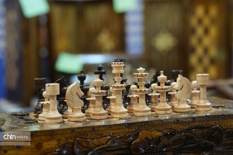 نمایشگاه ۱۵