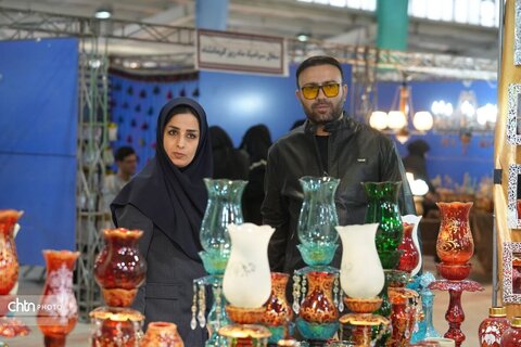 نمایشگاه ۱۵