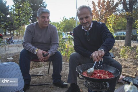 جشنواره املت سیب‌زمینی و چای آتیشی در بجنورد