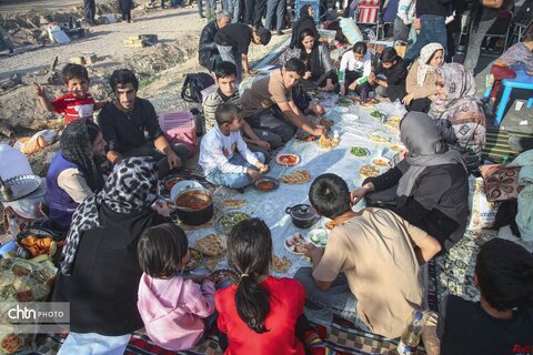 جشنواره املت سیب‌زمینی و چای آتیشی در بجنورد