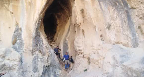 پاکسازی غار سیبکی با مشارکت میراث فرهنگی و کوهنوردان/ گامی مهم برای حفاظت از طبیعت کوه‌چنار