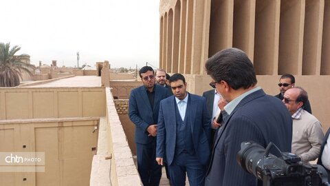 تعیین تکلیف پلاک های جدا شده واقع در حریم موزه بزرگ (صدرالعلماء) یزد