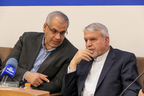 شورای معاونین، مشاورین، مدیران کل ستادی و استانی و روئسای ادارات شهرستان‌های وزارت میراث‌فرهنگی، گردشگری و صنایع دستی