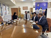 نشست انجمن حرفه‌ای راهنمایان گردشگری با سرپرست میراث‌فرهنگی قزوین/ هم‌افزایی برای توسعه و ارتقای کیفیت خدمات گردشگری