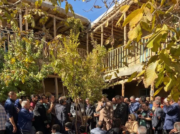 برگزاری مراسم سنتی و آئینی آبانگان در روستای گردشگری حصار تربت حیدریه