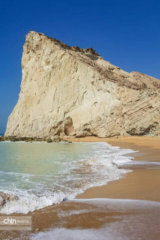 کوشکنار؛ اسکله تبن