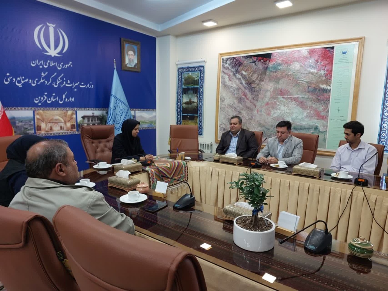 بررسی نیازهای کارشناسی در حوزه بناهای تاریخی در نشست سرپرست میراثفرهنگی قزوین با کارشناسان رسمی دادگستری