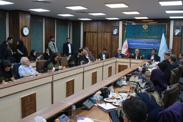 شعار ما پاسخگویی است/ رسانه‌ها حق پرسش‌گری دارند/ به آمار گردشگران پیش از جنگ ۱۲روزه بازگشتیم/ اعتبارات تبصره ۱۵ را برای کارگاه‌های کوچک به کار می‌گیریم/ هدف ما گفت‌وگومحوری در دیپلماسی فرهنگی و تقویت پیوند ملت‌هاست