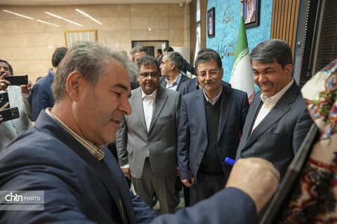 سفرندایی