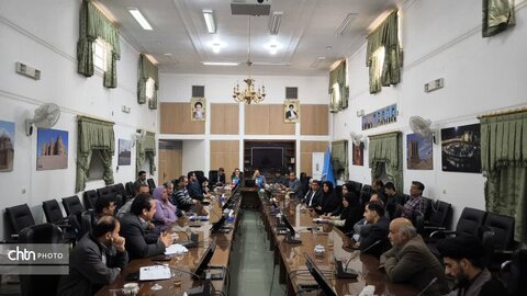 بررسی ظرفیتهای گردشگری میبد