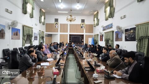 بررسی ظرفیتهای گردشگری میبد