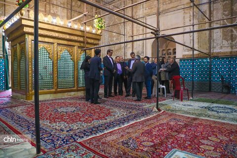 بازدید میدانی استاندار یزد از بازار سنتی و گارگاهای مهم مرمتی بافت تاریخی یزد ؛ دستور تسریع در مرمت پروژه‌های اولویت‌دار