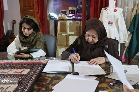 هشتمین دوره داوری مهر اصالت ملی خراسان رضوی در خانه ملک مشهد برگزار شد